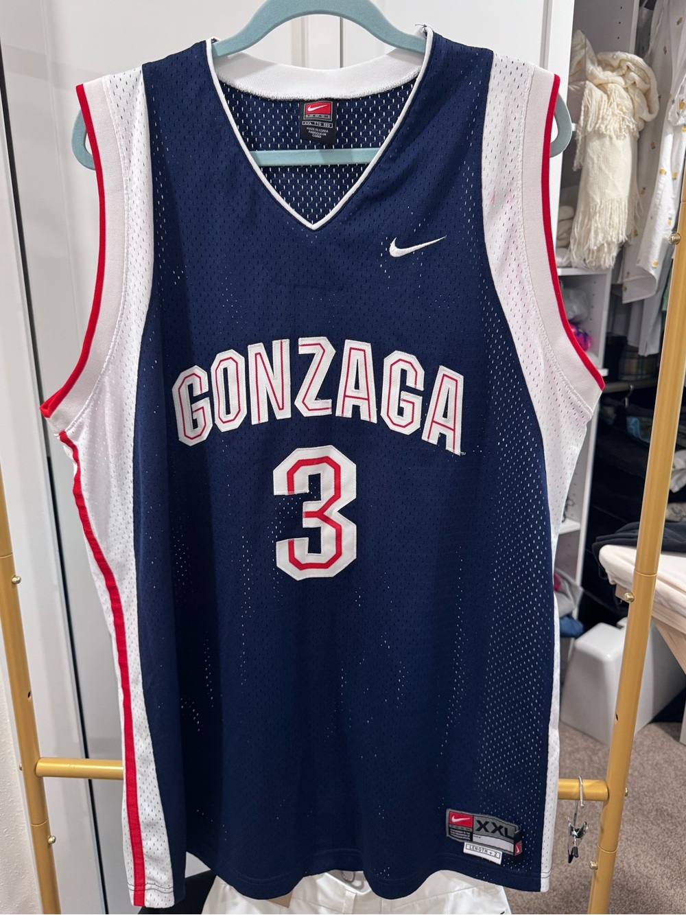 Gonzaga Nike basketball jersey xxl
New men’s